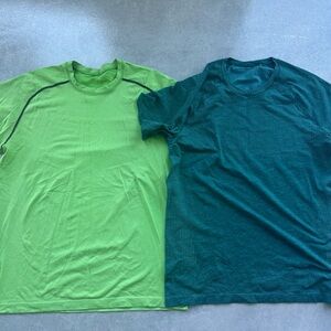 Lululemon lot of 2 men’s shirts